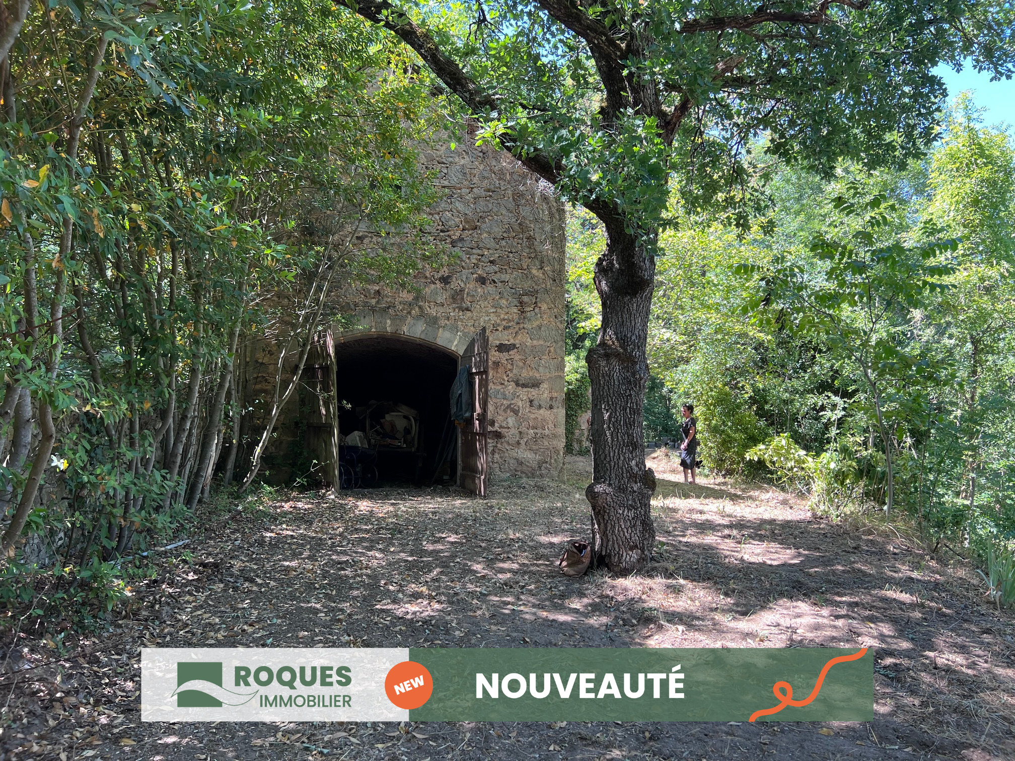 Grange à rénover avec 5600 m2 de terrain à Candas