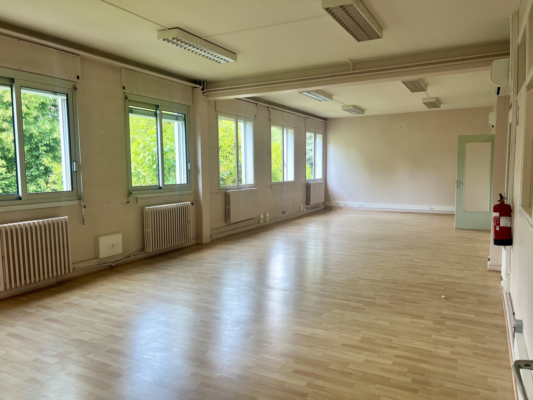 À VENDRE à MILLAU   Appartement T8 de plain pied